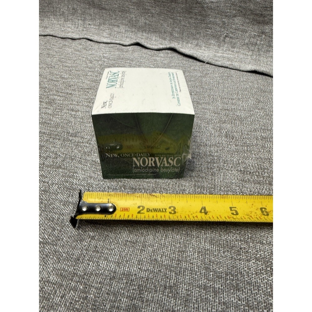 NEW NORVASC Paper Pad‎ Pharmaceutical Rep - Picture 2 of 5